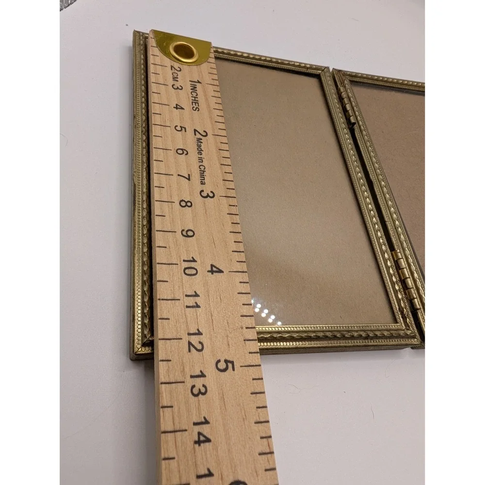 Brass Meta Double hingel Frame chain rope accent standing 3x5 * inch vintage MCM